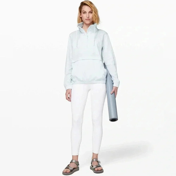 Lululemon Pack Light Pullover Almost Blue Rare - Picture 3 of 16
